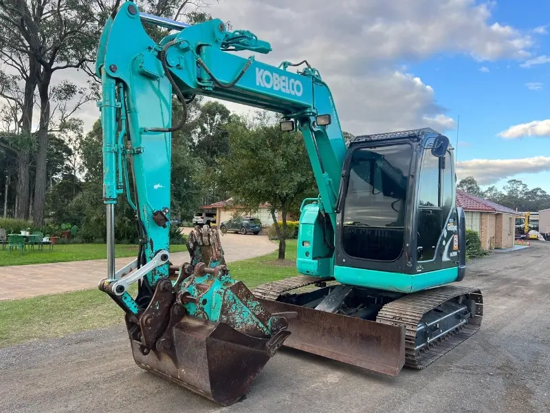 Escavadoras usadas usadas com certificação Kobelco SK70