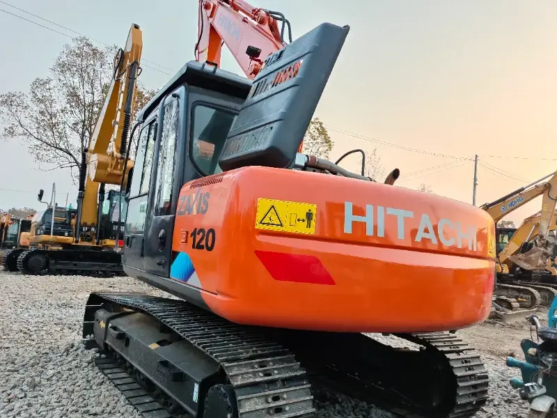 Used Hitachi 120 Excavator Crawler Excavator Side appearance