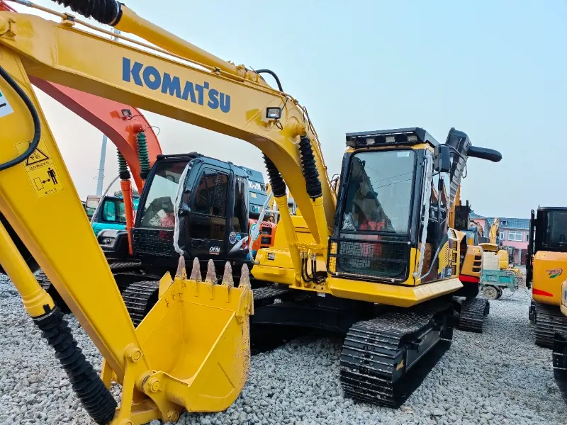 Used Komatsu PC130 excavators Crawler excavators Overall appearance