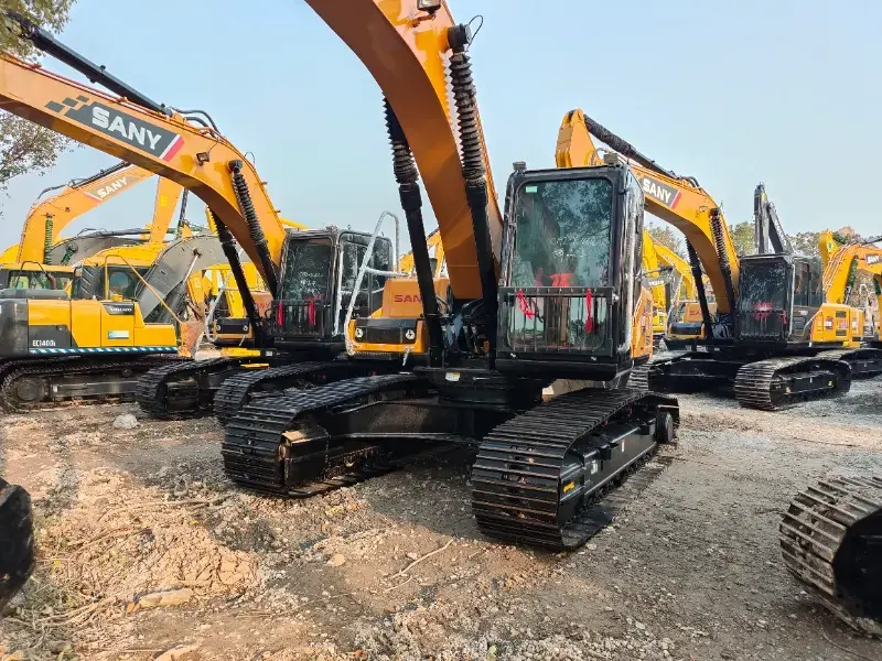 Used Sany 215 Excavator Crawler excavators