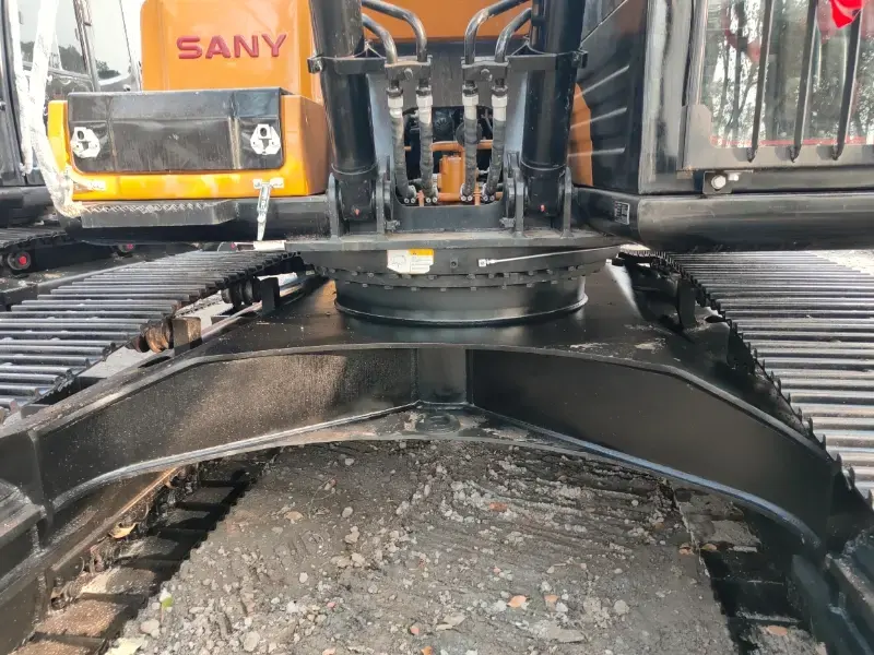 Used Sany 215 Excavator chassis