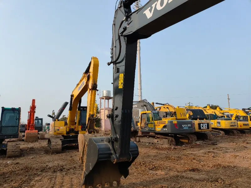 Used Volvo EC220DL excavator Bucket