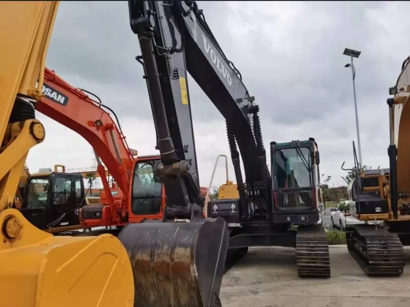 Volvo EC210B used construction equipment