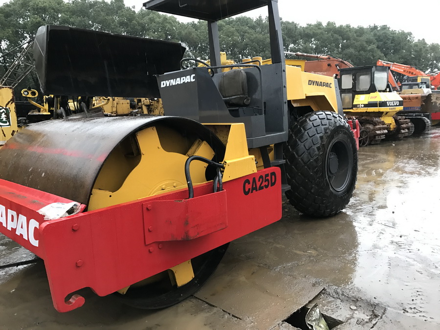 Used dynapac CA25D road roller compactor machine with low price