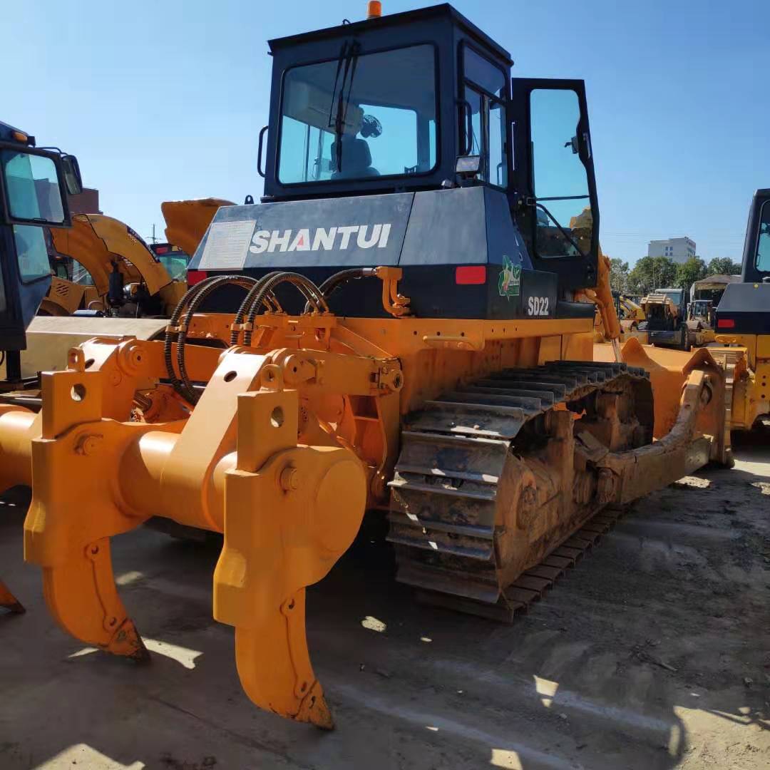 Bouteur sur chenilles Shantui SD22, petit bouteur 23 tonnes 220HP