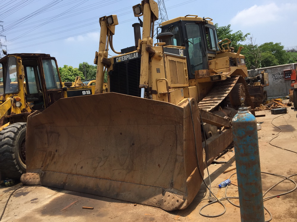 Bulldozer CatD8R d'origine utilisé avec des prix bon marché