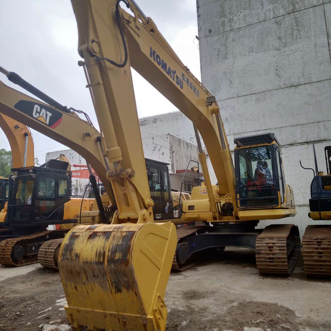 Pelle sur chenilles Komatsu pc220 d'origine à bas prix