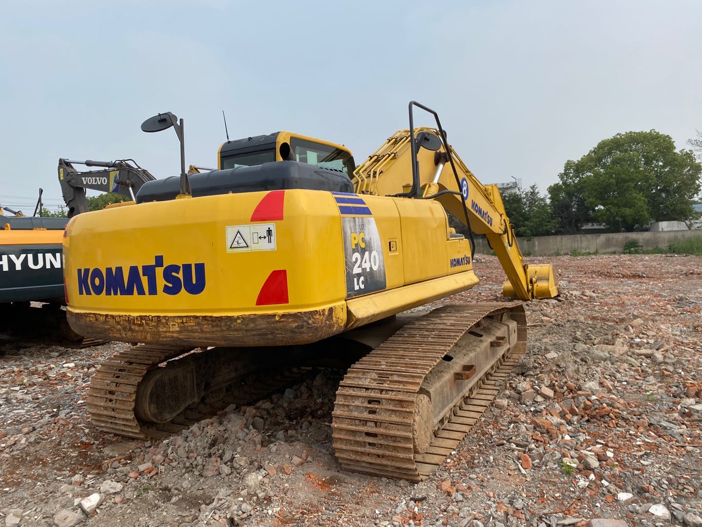 Низкая цена б/у оригинальный японский экскаватор Komatsu pc240