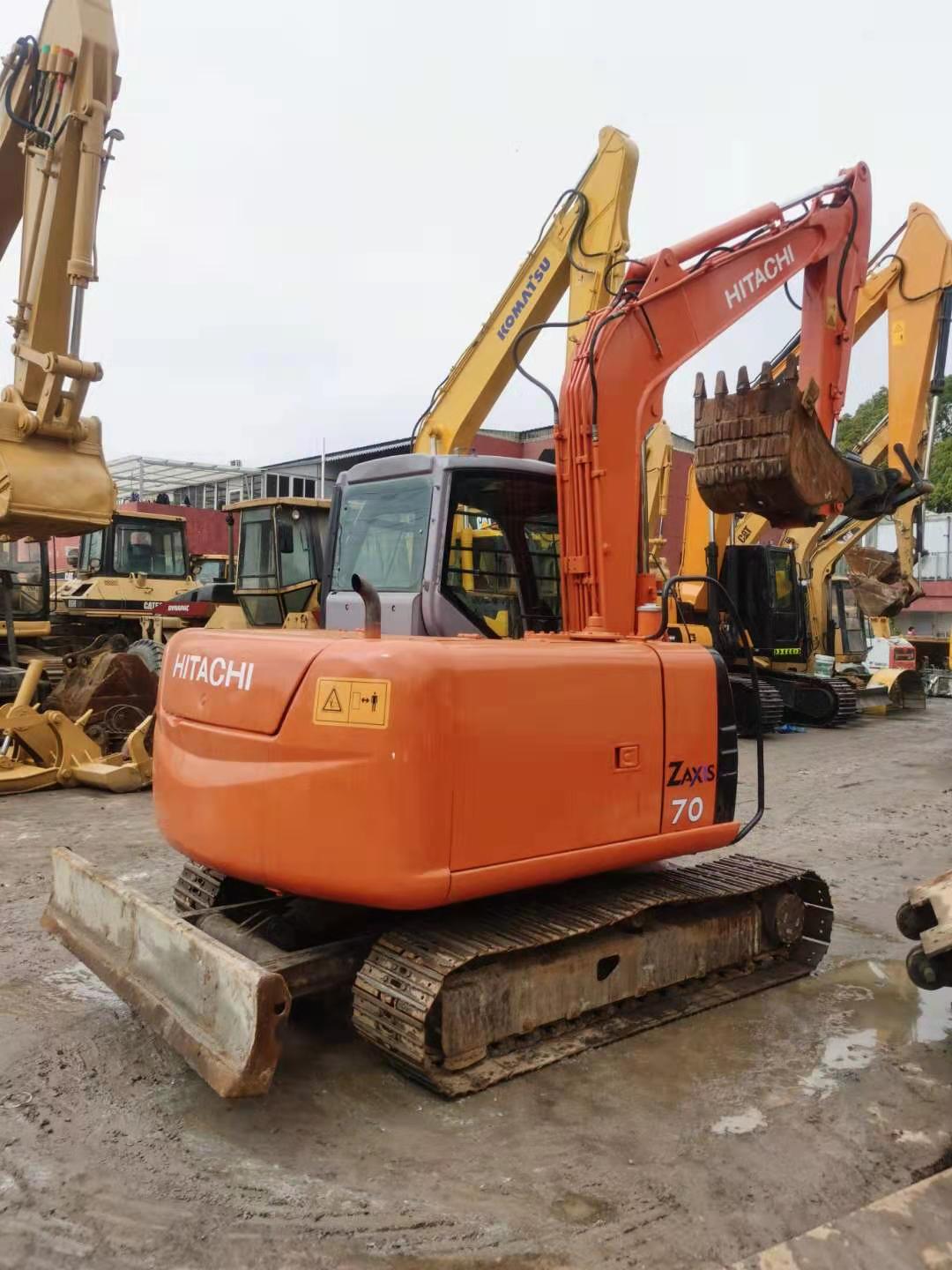 Penggali Ekskavator Perayap Mini Hitachi zx70 bekas