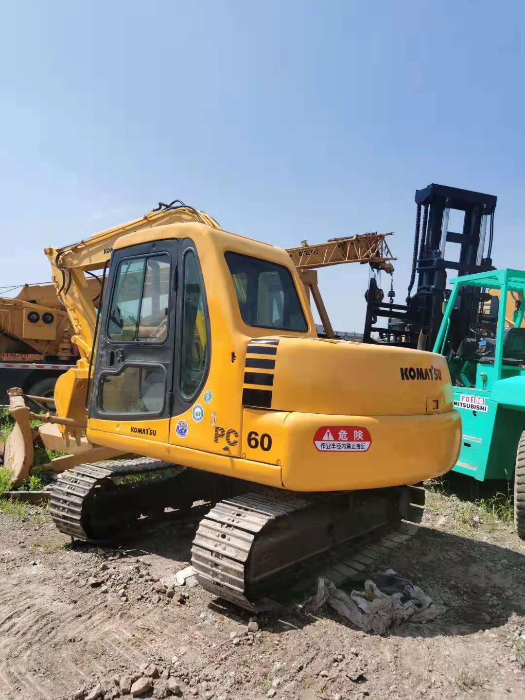 Japan Used Komatsu pc60-7 Mini Crawler Excavator