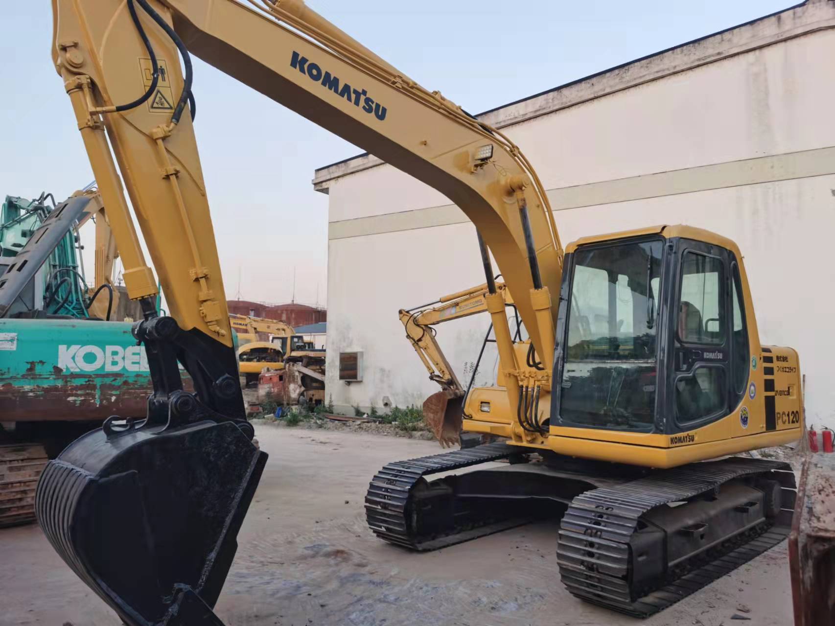 Low Price Used Komatsu pc120 Crawler Excavator