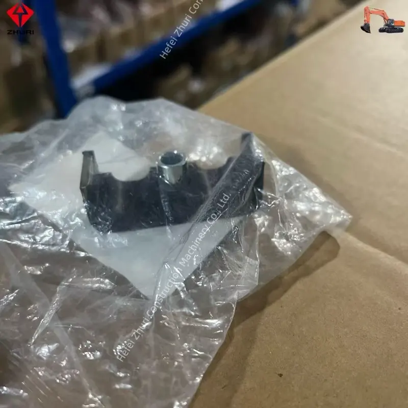 Genuine Excavator Parts Air Pipe Clip 1097011931 Suitable For ISUZU CXZ CYX EXZ.