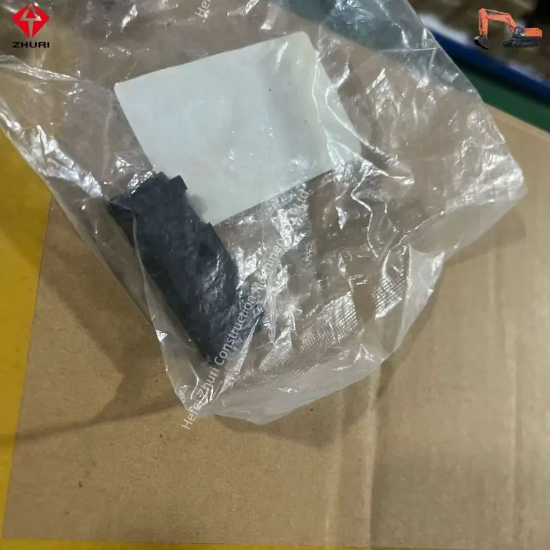 Genuine Excavator Parts Injection Pipe Clip 1097011800 Suitable for ISUZU 6WG1 CVZ CYZ-SRG.