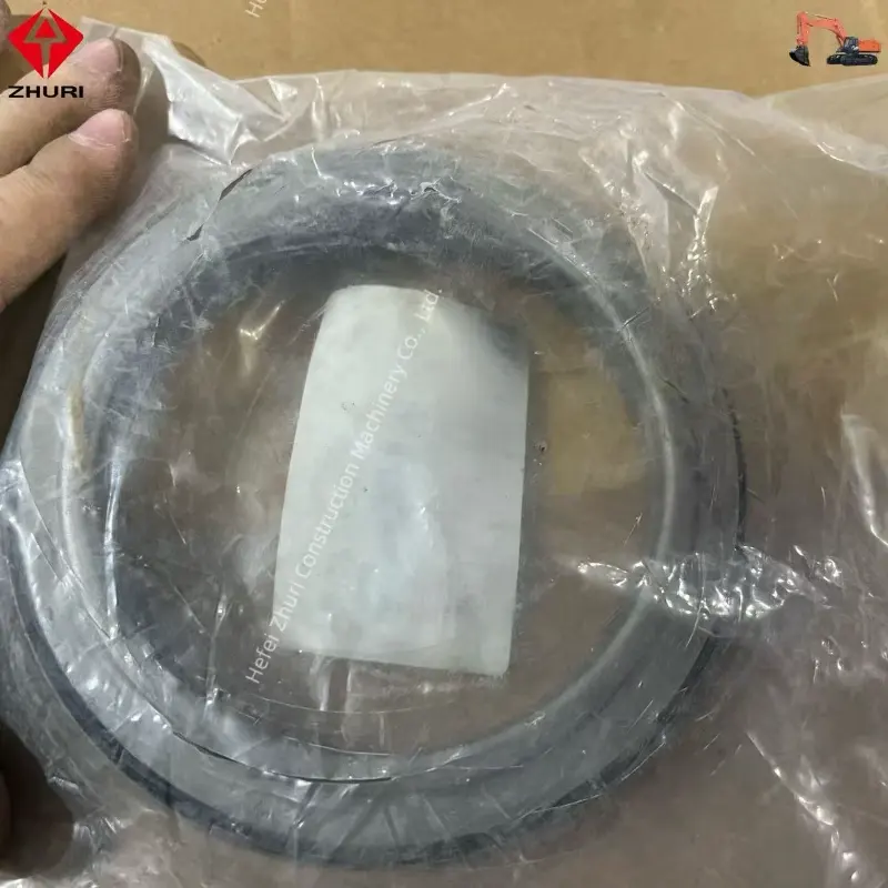 Genuine Isuzu Excavator Parts Crankshaft Oil Seal 8970728231 For 4BG1 4BD1 6BG1 6BD1