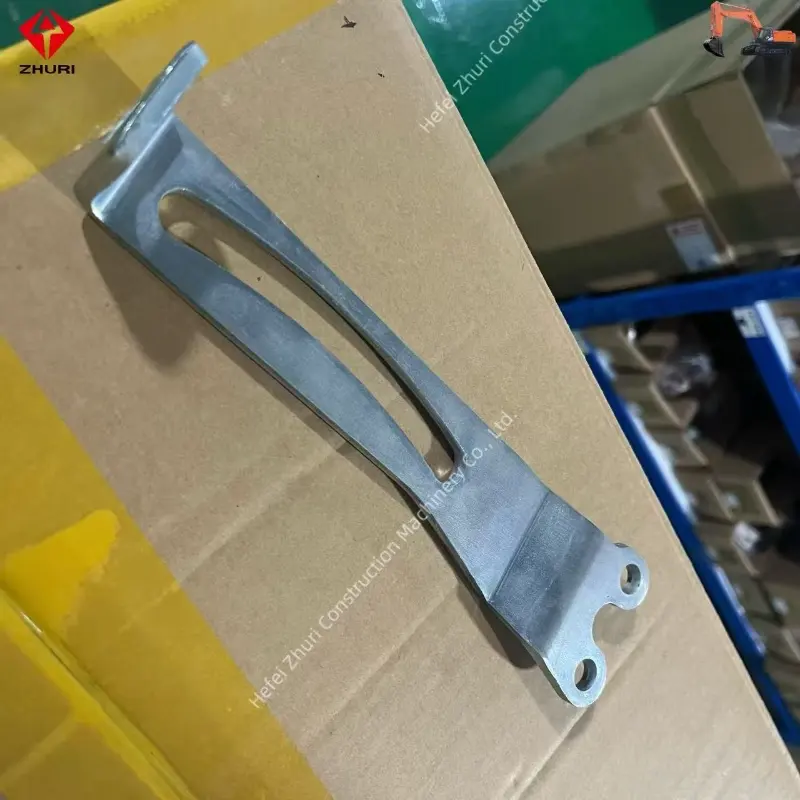 Original Excavator Engine Parts Plate Adjust 1136741192 for Isuzu 6bd16bb14bg1 4bd1.