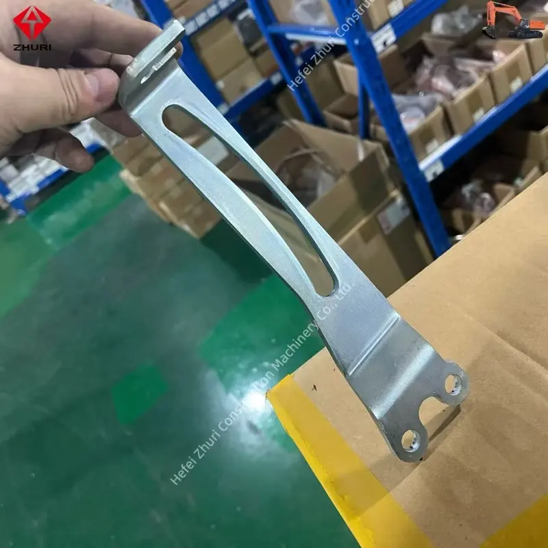 Original Excavator Engine Parts Plate Adjust 1136741192 for Isuzu 6bd16bb14bg1 4bd1.