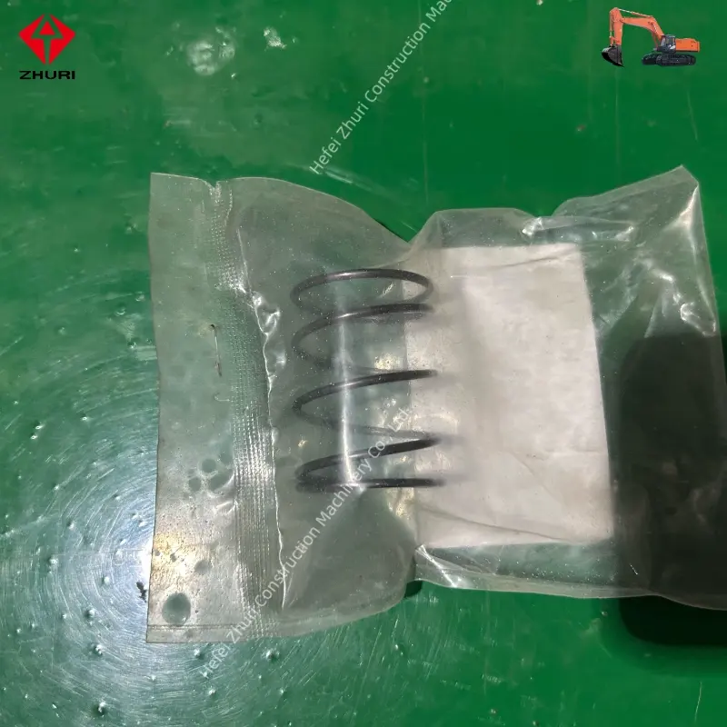 Original Excavator Engine Parts Rocker Shaft Spring 1095804721 For Isuzu 6wg1 Y9f.