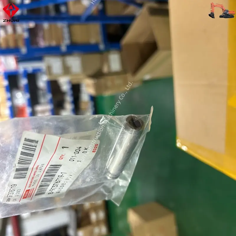 Original Excavator Engine Parts Valve Guide 8973767191 for 4HK1 6HK1.