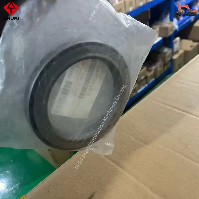 Original Excavator Parts Bearing Case Oil Seal 1096255760 Suitable For ISUZU FTR FVR34 6HK1.