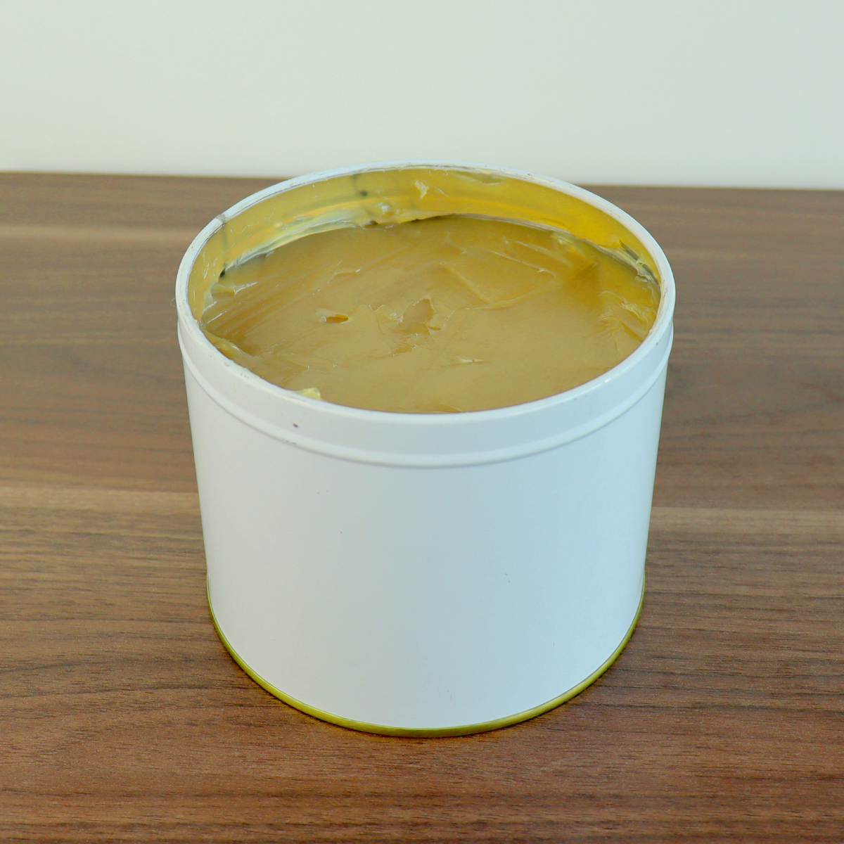 Extreme pressure lithium complex grease No. 3