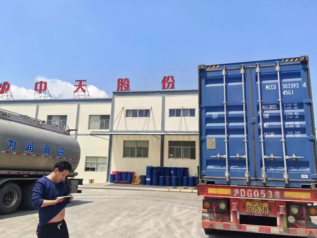 Un seul envoi d'essai en conteneur 40HQ peut-il valider un fournisseur chinois de lubrifiants pour la Colombie ?³